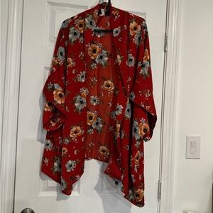 Like free size, can be worn over any type of clothes